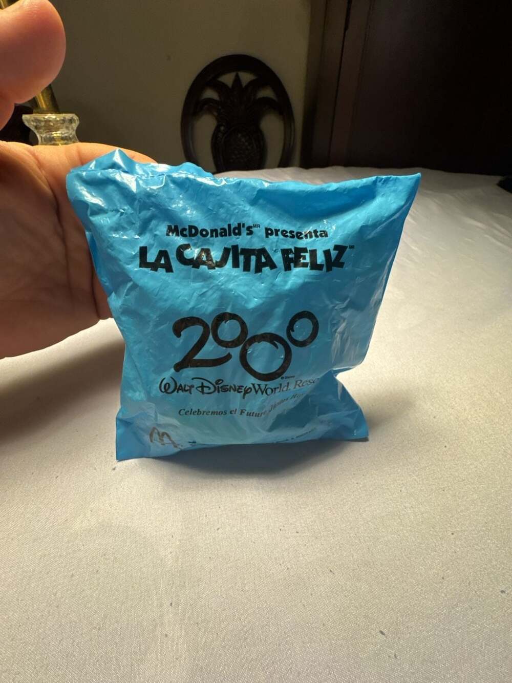Vintage McDonald's La Cajita Feliz 2000 Walt Disney World Resort Toy